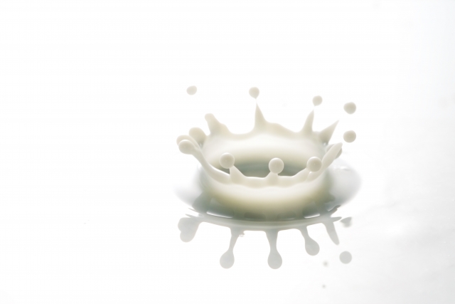 牛乳救済運動が高まる