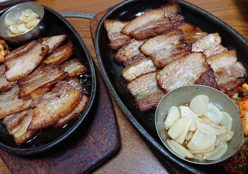 冨ノ家のサムギョプサルのお肉