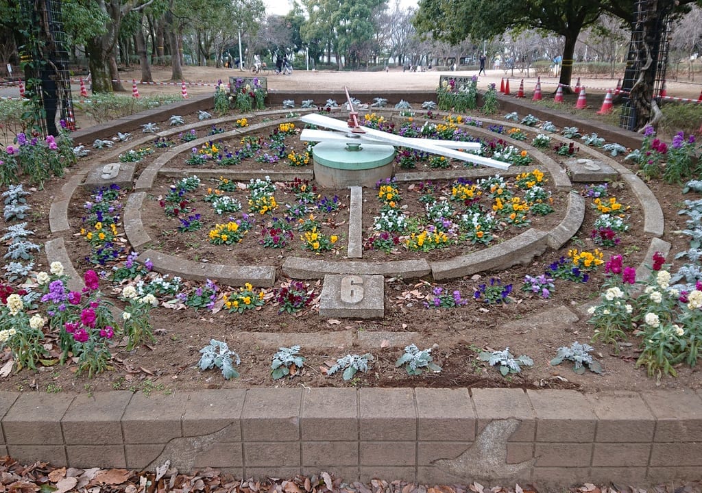 行田公園の花時計