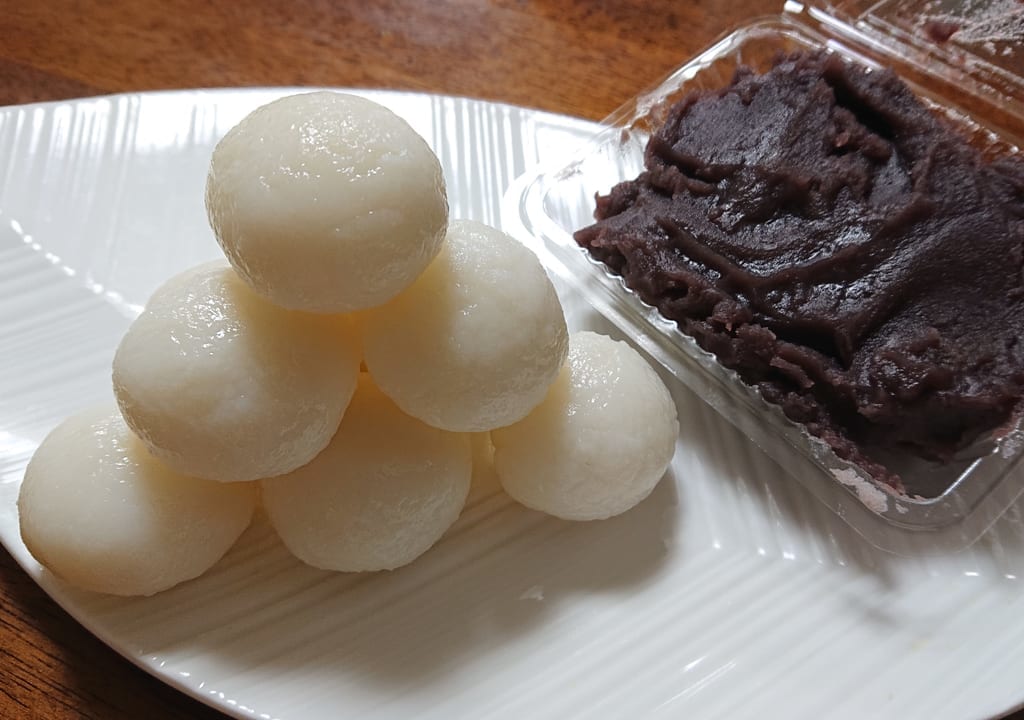 とむら菓子舗の月見団子