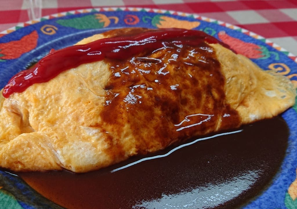 グリンピースのオムライス