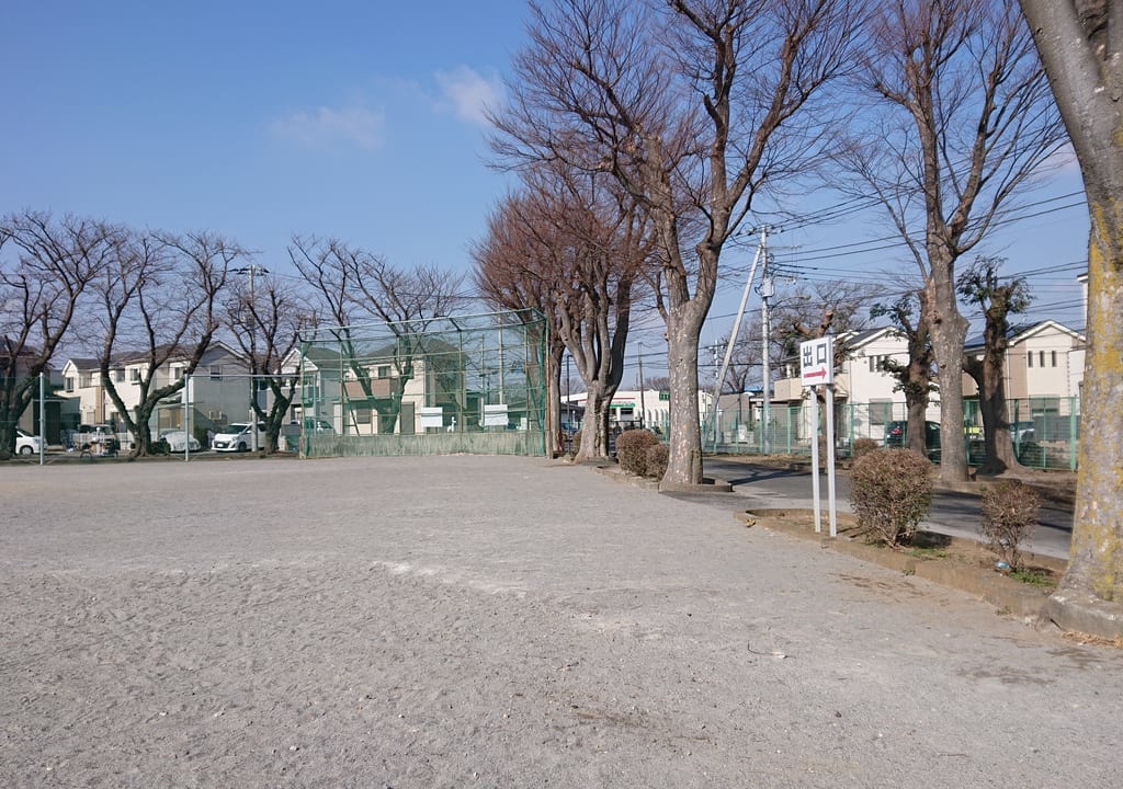 JRA市川分館のグラウンド