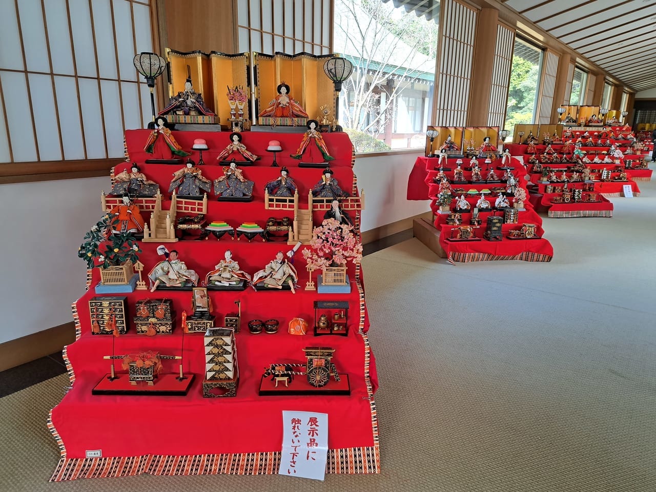 中山のおひなまつりの法華経寺の展示