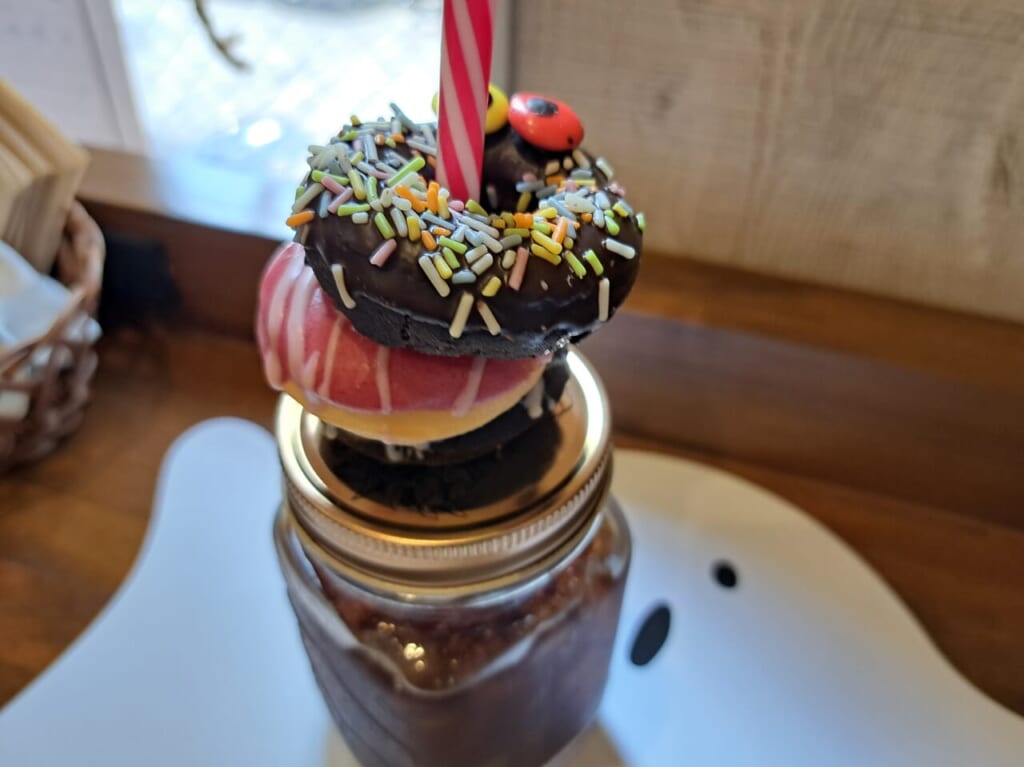 国府台にあるDONADONAのドリンクセット
