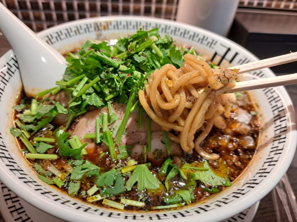 スパイス・ラー麺卍力行徳店のパクチーラーメンは絶品