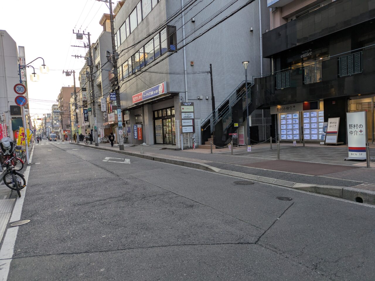 セブンイレブン市川本八幡駅南口店が移転オープン