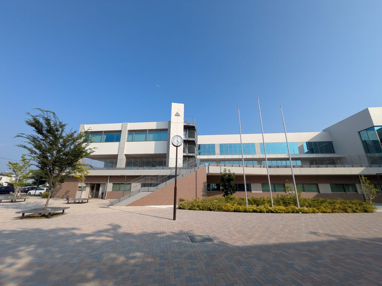 千葉商科大学付属高校の校舎