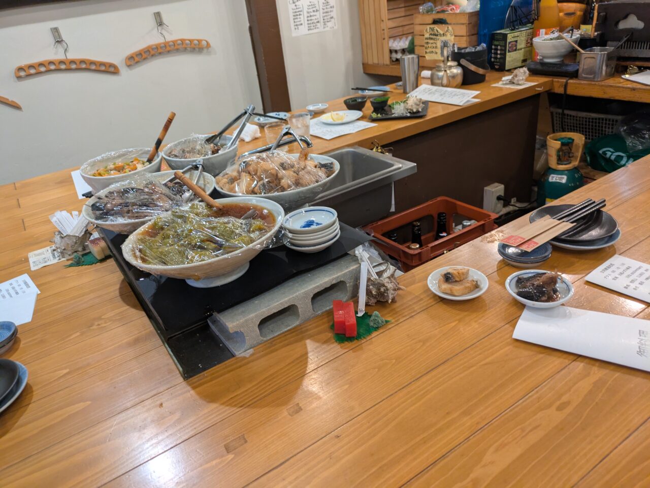 サカバ食堂大漁一家の店内