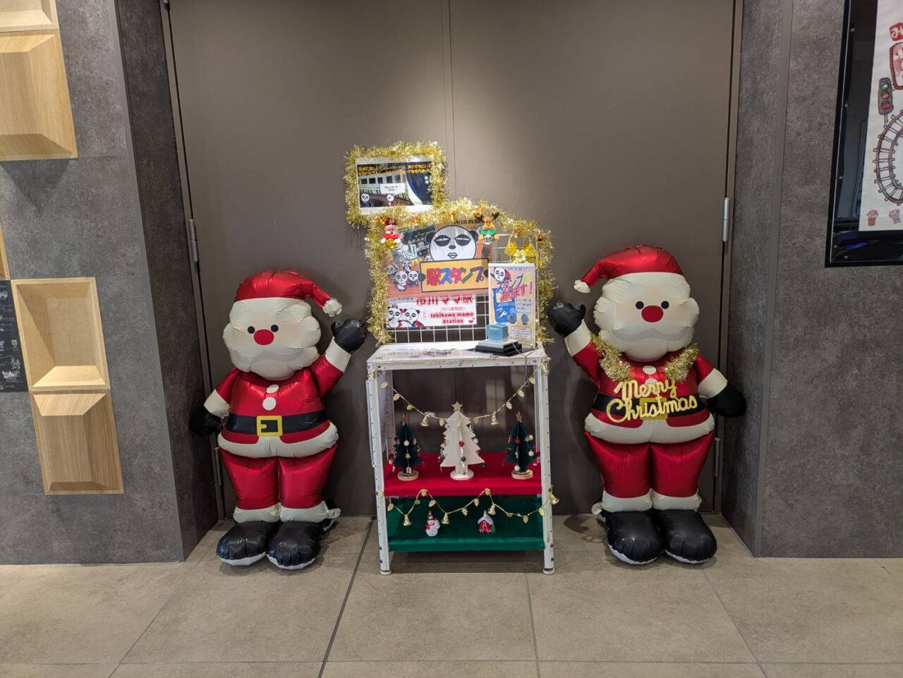 市川真間駅のクリスマス