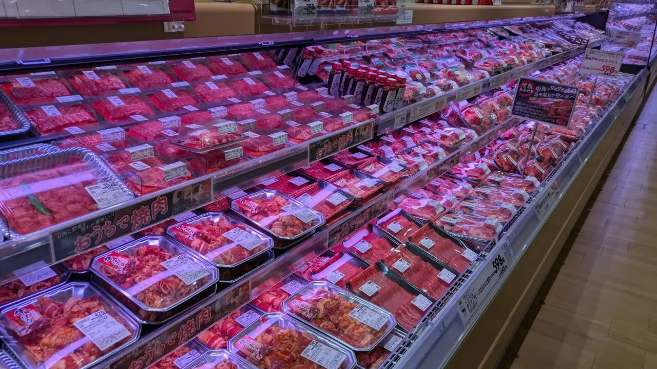 イオンスタイル市川コルトンプラザにお肉