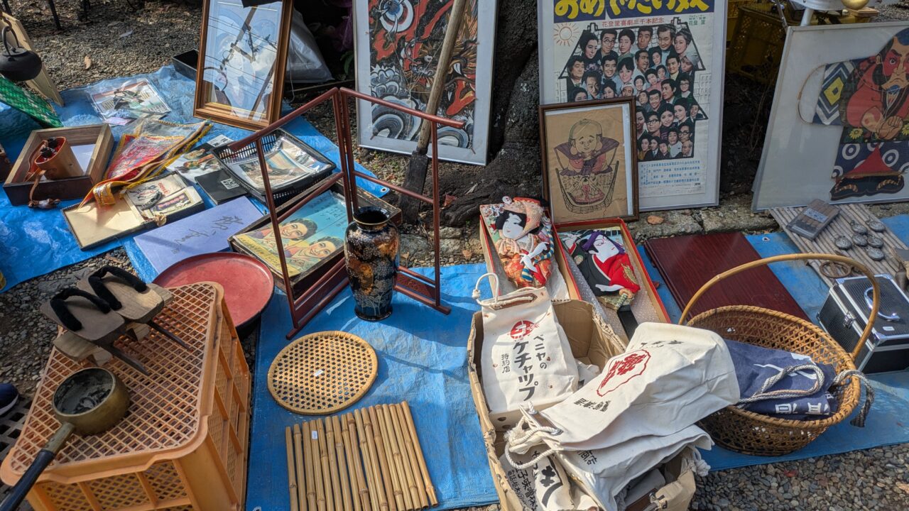 骨董市の掘り出し物
