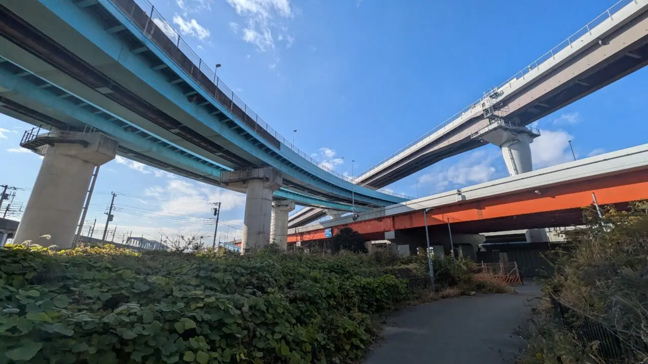 高谷JCTの構造美