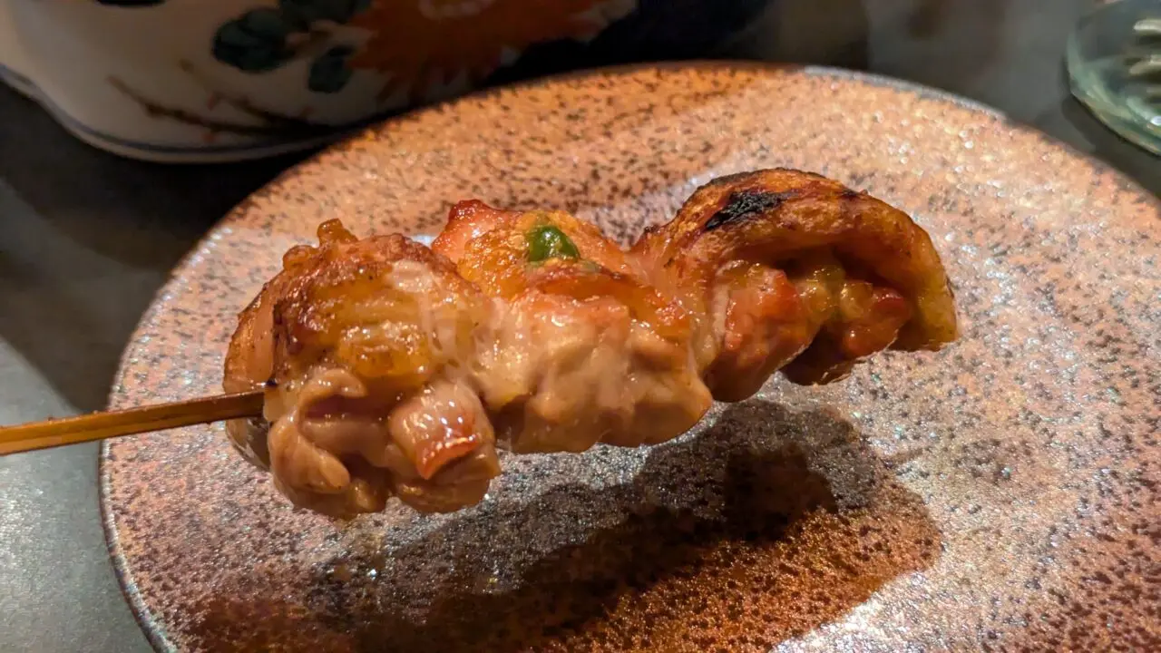 ワインと焼鳥ふじの火入れは完璧！