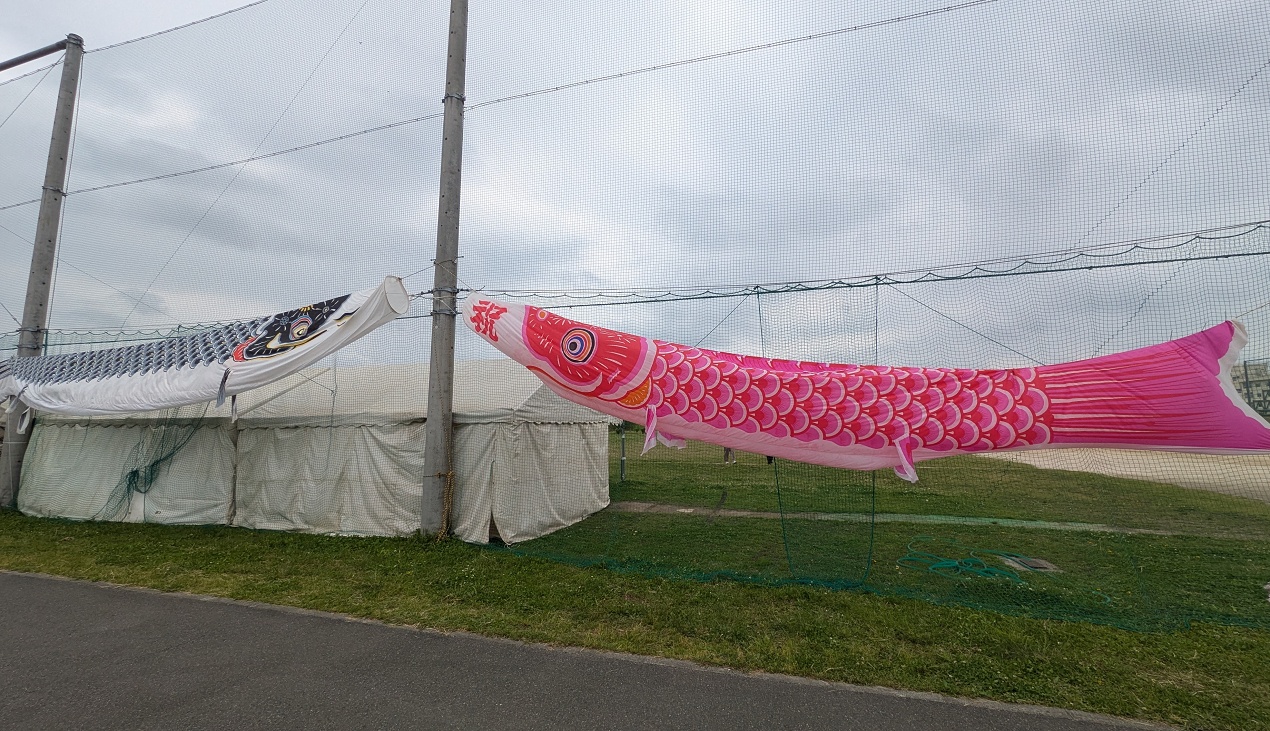 国分川鯉のぼりフェスティバルの会場