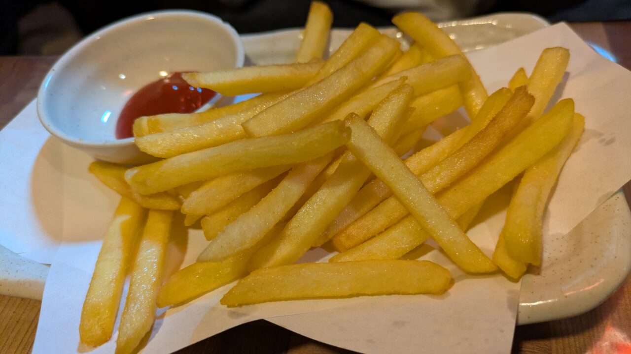 居酒屋ぼちぼちのポテトフライ