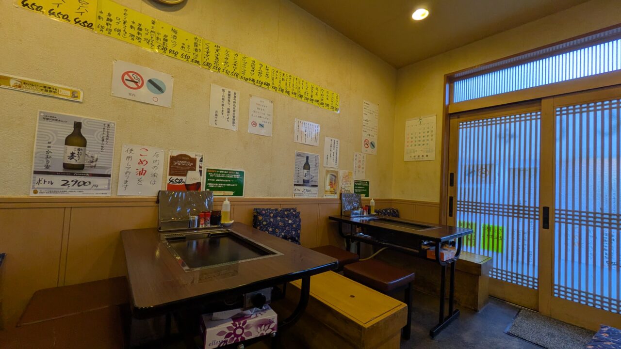 月島そだちの店内