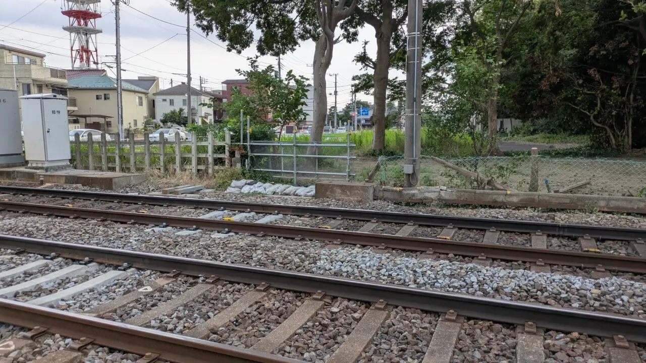 鬼越第5号踏切道跡地