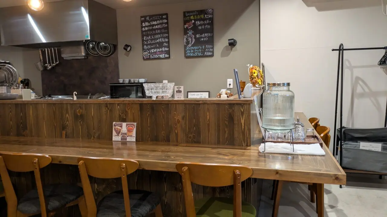糀屋の店内