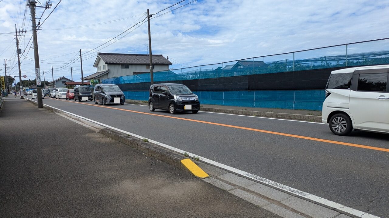 梨街道の渋滞